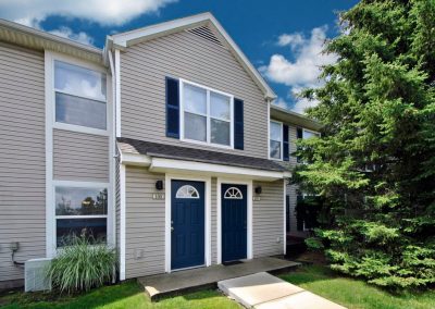 Affordable Apartments For Rent in Orion, MI. Apartments homes near Auburn Hills, Troy, Rochester & Clarkston